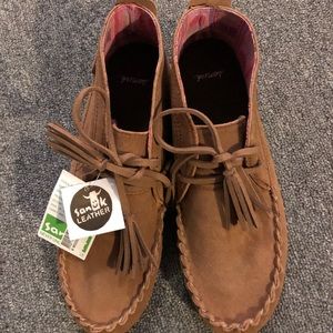 Sanuk Moccasins